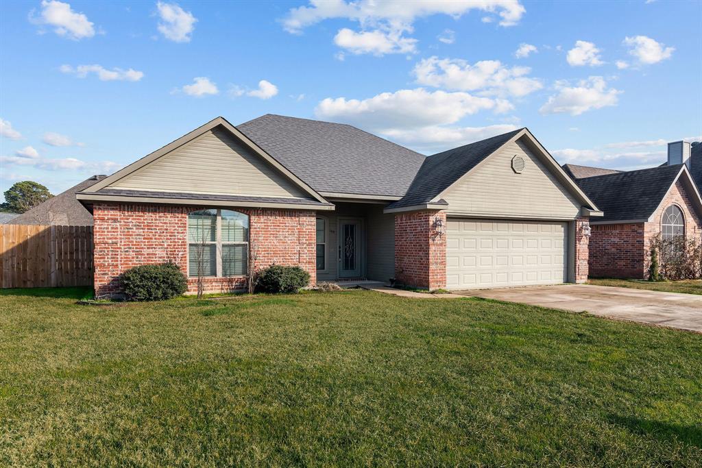 Mckenzie Place - Residential