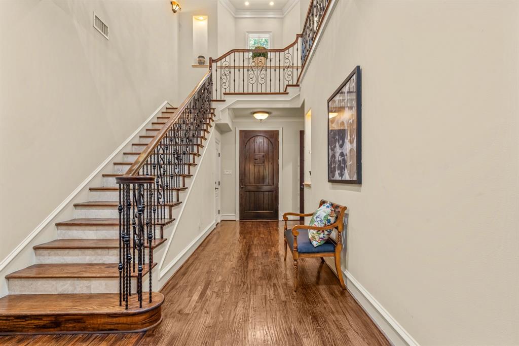 1213 Virginia Place
