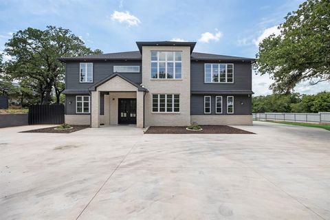 1016 Silver Creek Azle Road Azle TX 76020