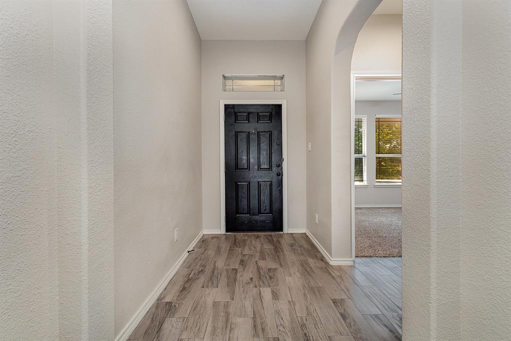 928 Dove Cove