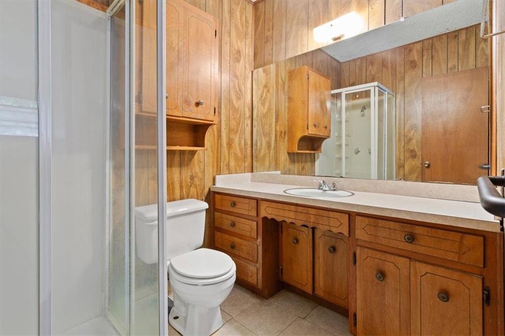 Moore Lewis - Residential