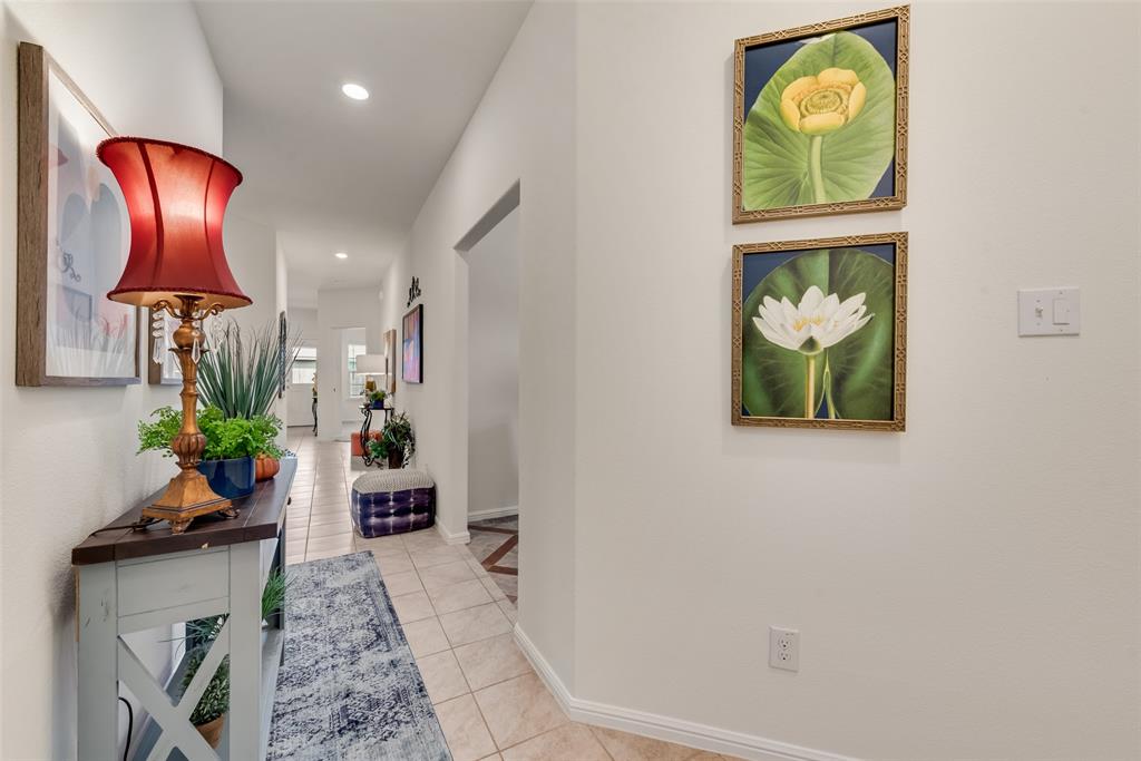 821 Walls Boulevard