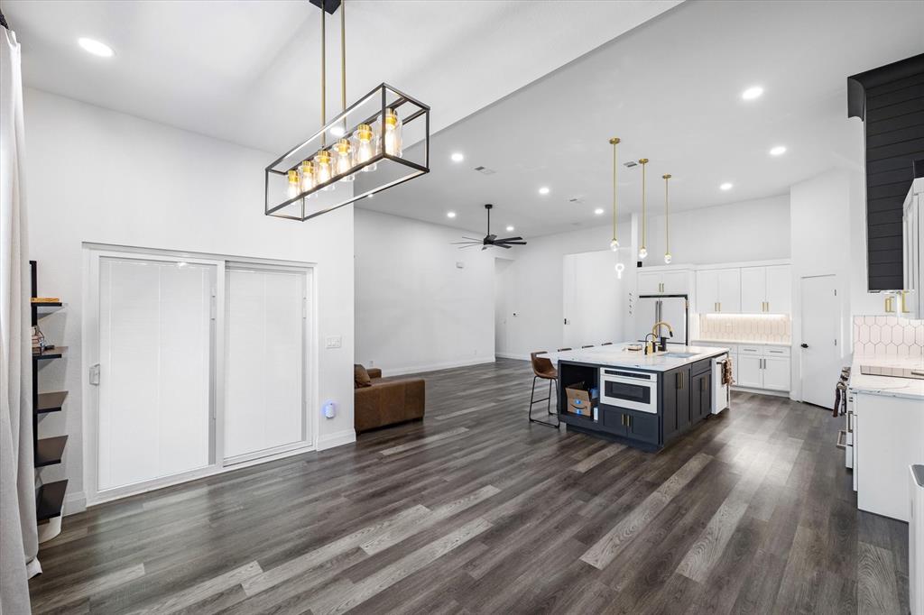 Willow Lake Unit 1 - Residential