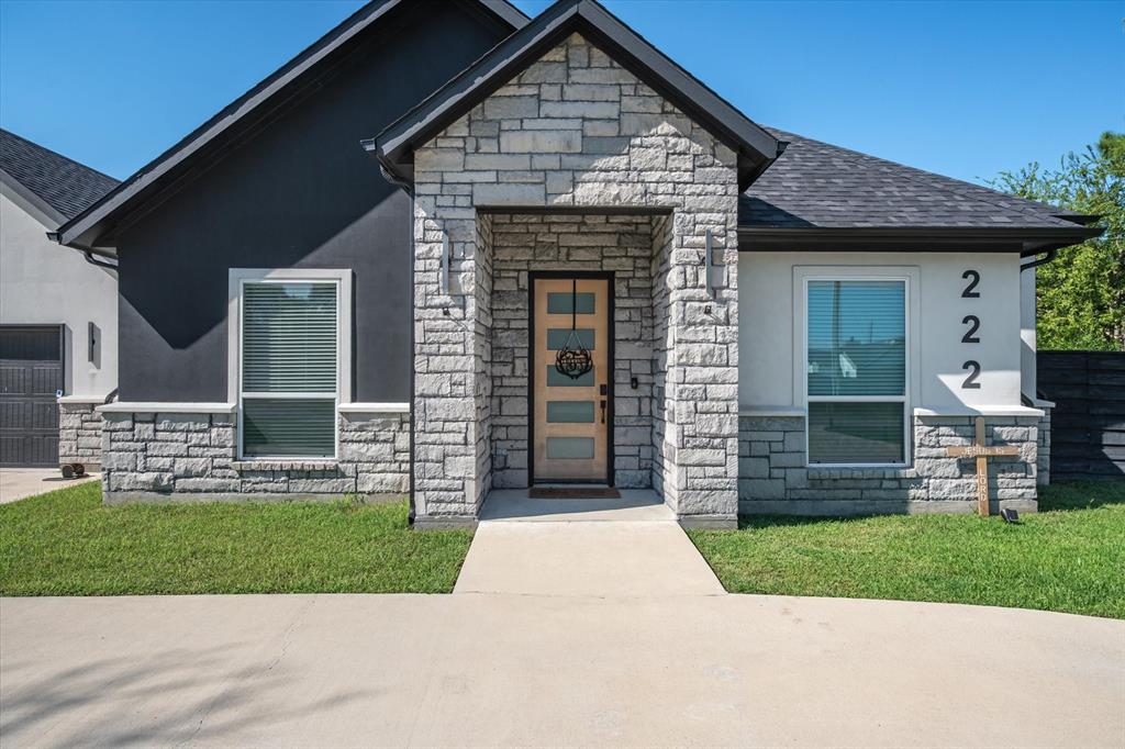 222 Meadowlark Drive