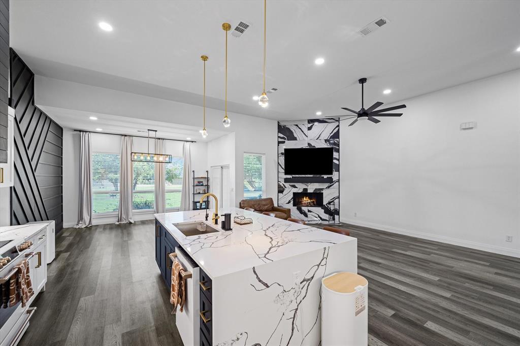 Willow Lake Unit 1 - Residential