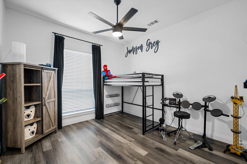 Willow Lake Unit 1 - Residential