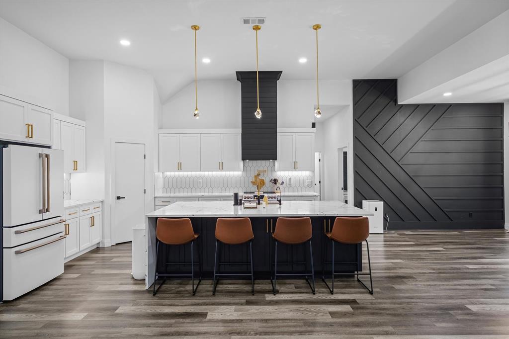 Willow Lake Unit 1 - Residential