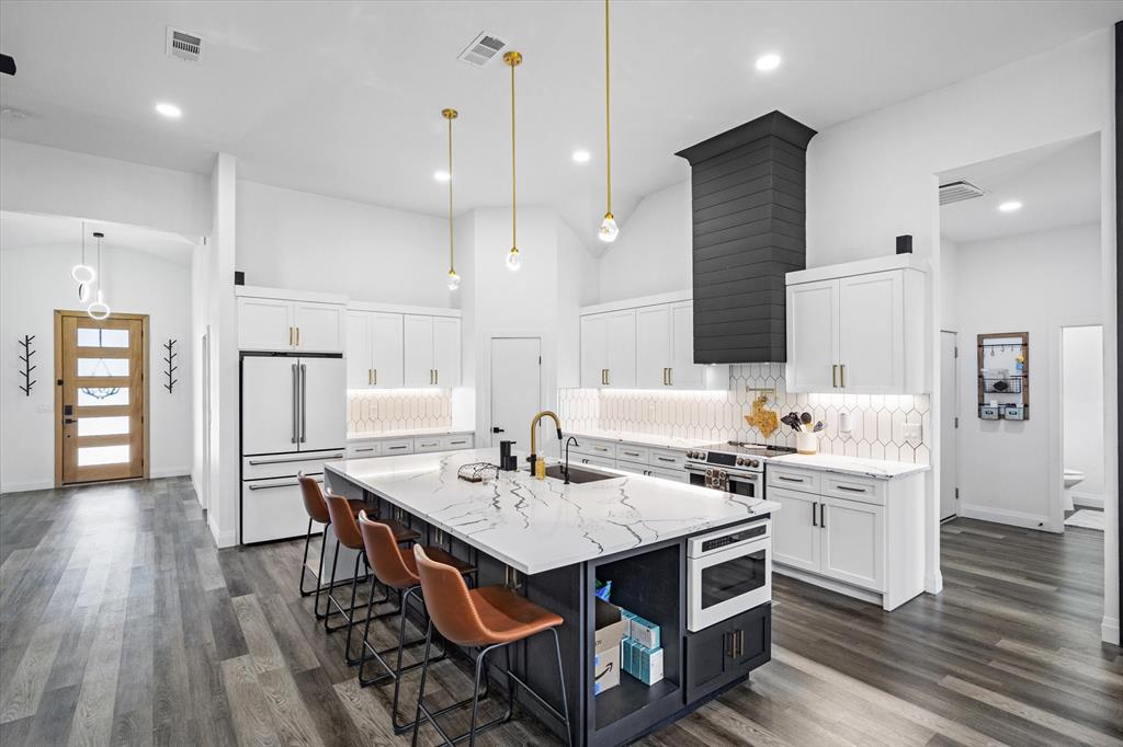 Willow Lake Unit 1 - Residential