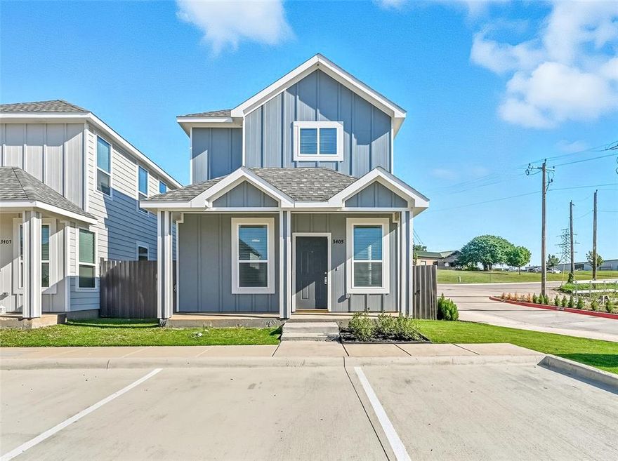 Gorgeous two story house for rent in HURST - Fort Worth!!
This newly constructed single-family home offers comfort, style, and convenience. This 3-bedroom, 2-bathroom residence features luxury vinyl plank flooring throughout the main level and plush carpet in the upstairs bedrooms. The spacious downstairs master suite adds privacy and ease.

Enjoy cooking in a bright, modern kitchen complete with white cabinetry, sparkling quartz countertops, stainless steel appliances, and a large walk-in pantry. A separate laundry room adds extra functionality, while the ceiling fan in the living area provides year-round comfort.

Step outside to a private, fenced backyard with a large concrete patio and grass area—perfect for pets, outdoor dining, or relaxing evenings. Three reserved parking spots are included.