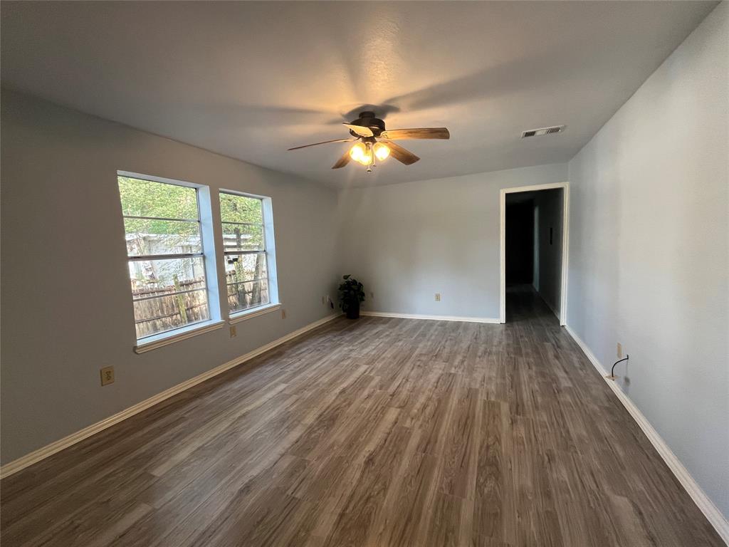Photo 2 of 18 of 3157 Cedar Bend mobile home