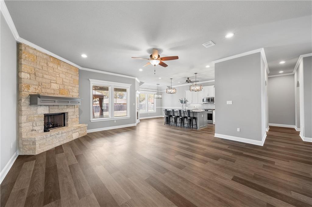 212 Fox Run Lane