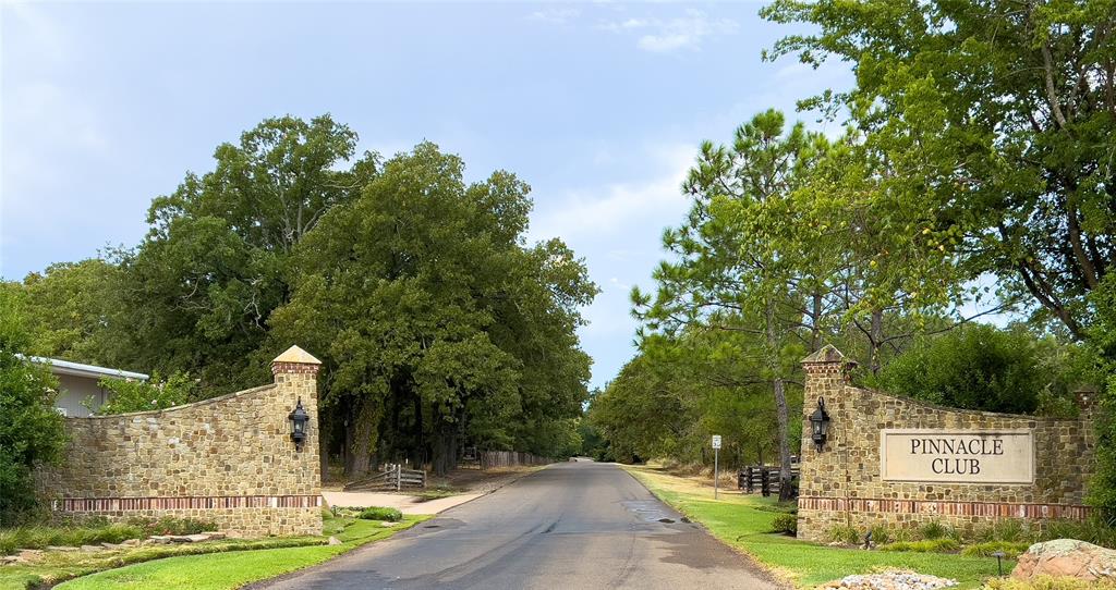 221 Colonial Drive