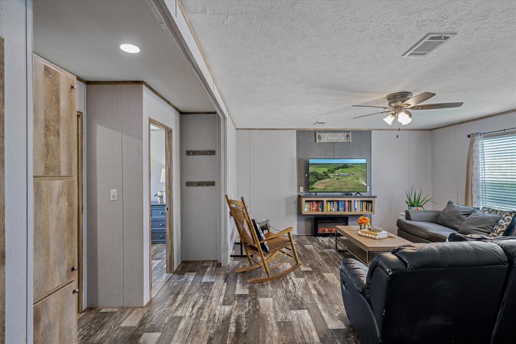 J Allison Tract 8 - Residential