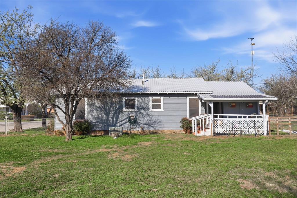 Clow 2 Farm Add Town Coleman - Residential