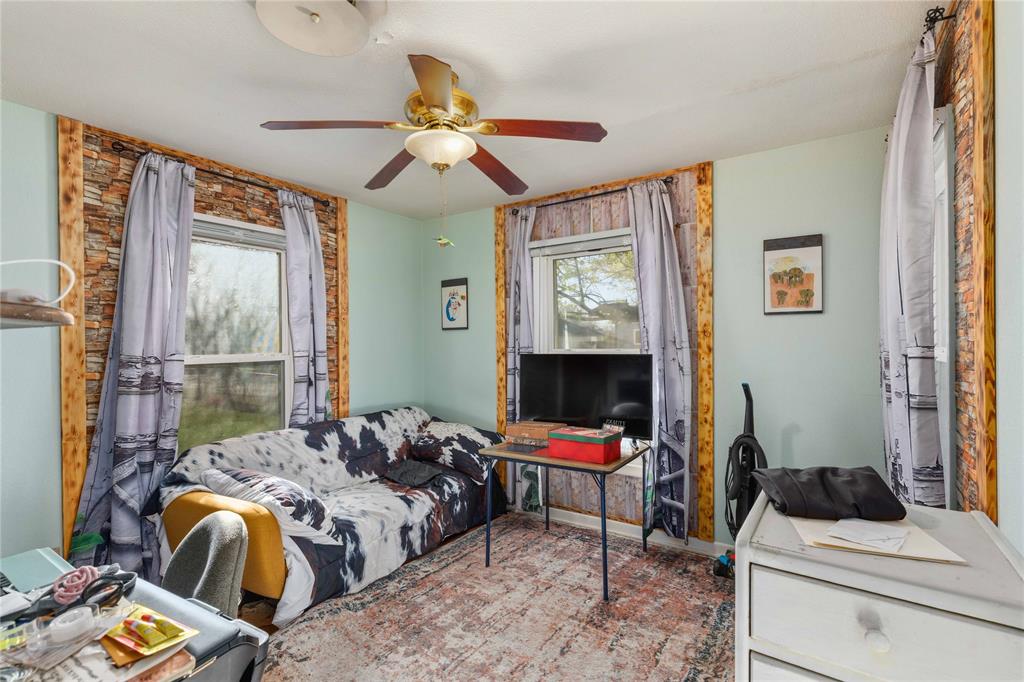 Clow 2 Farm Add Town Coleman - Residential