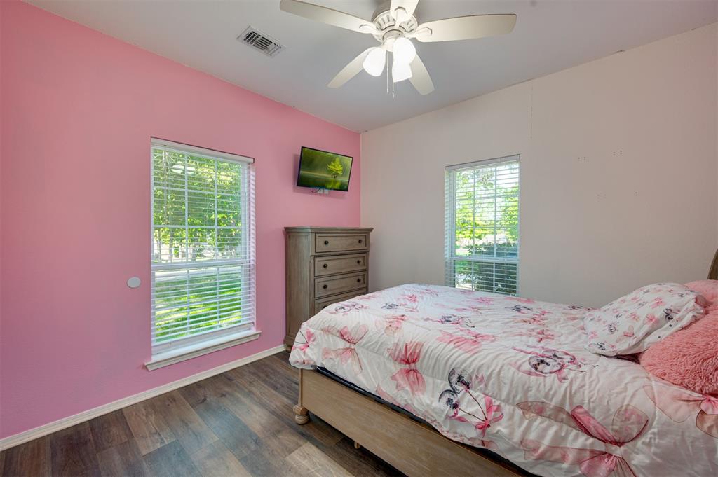 Twin Lakes - Residential