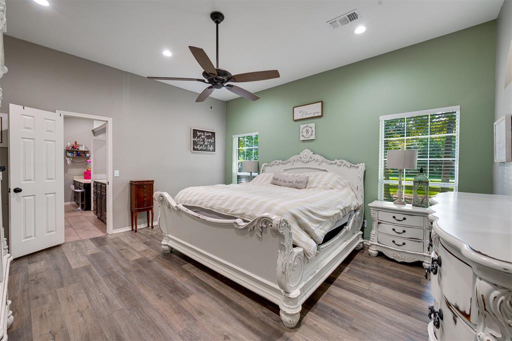 Twin Lakes - Residential