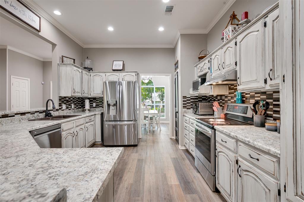 Twin Lakes - Residential