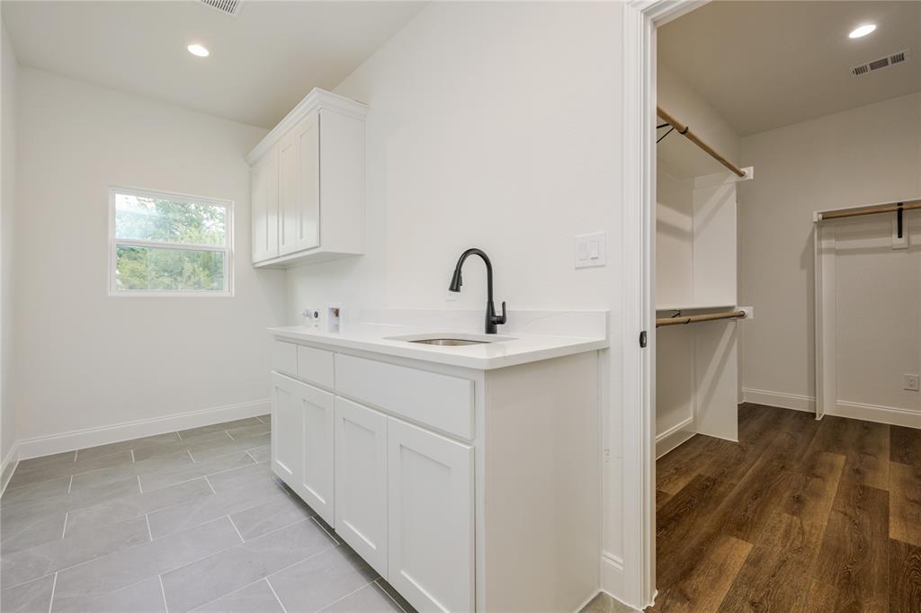 HIdden Oaks Estates - Residential