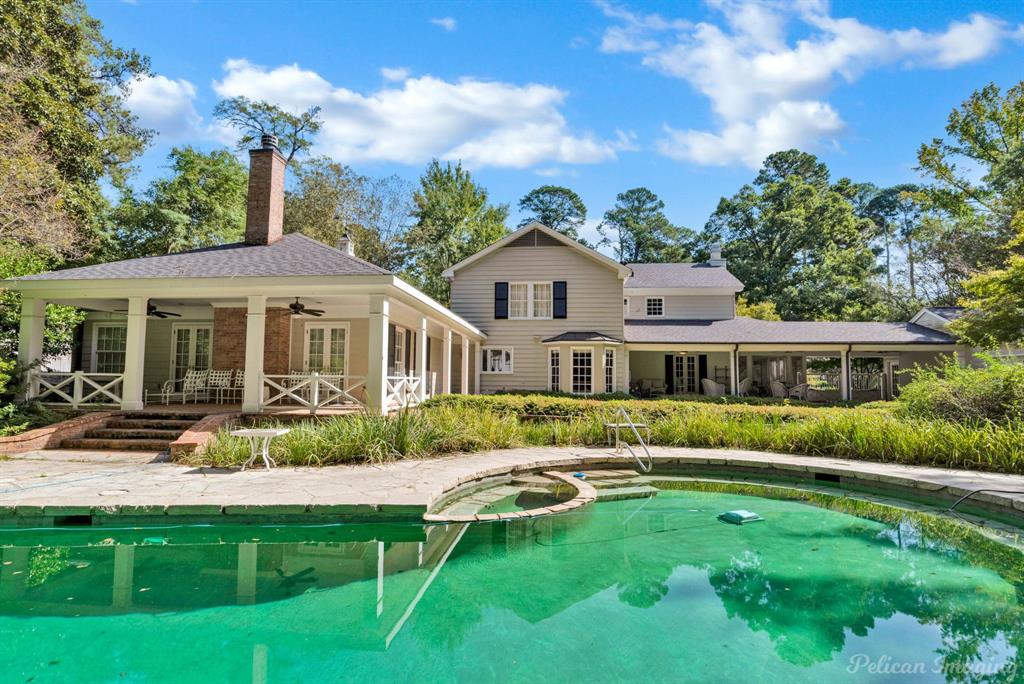 5930 Creswell Avenue