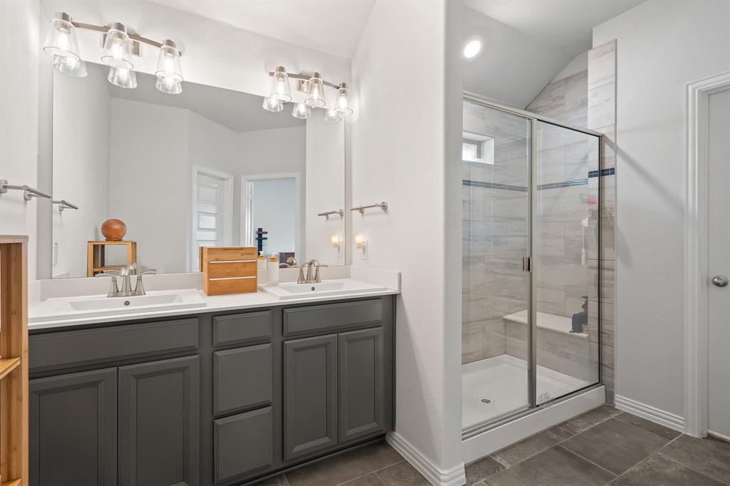 Devonshire Village 3b1 & 3b2 - Residential Lease