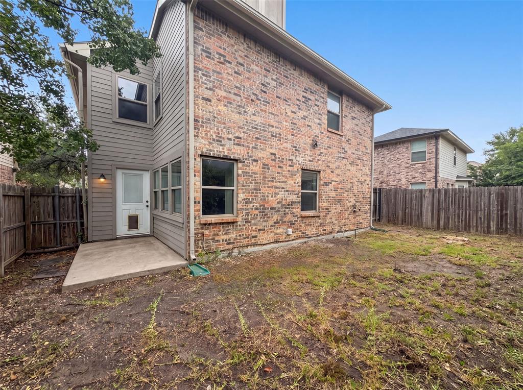13324 Pandora Circle