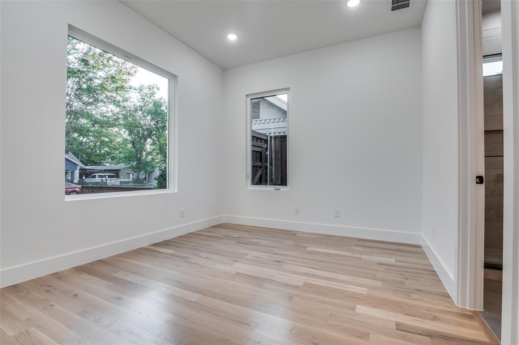 Mount Auburn - Residential