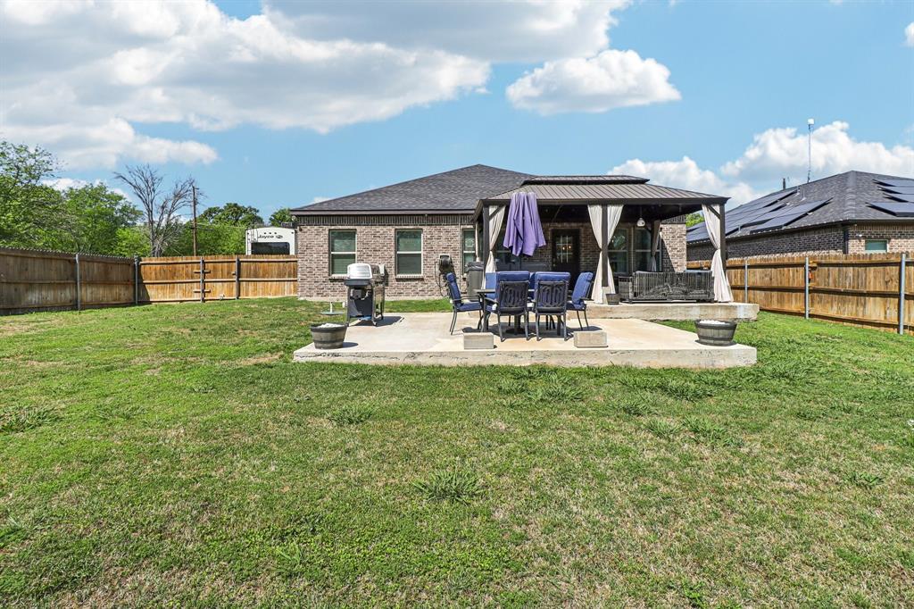 Valentine Shoreline - Residential