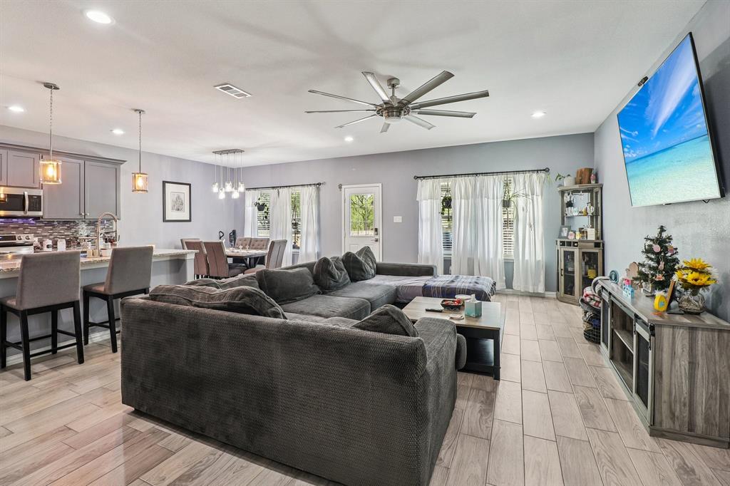 Valentine Shoreline - Residential