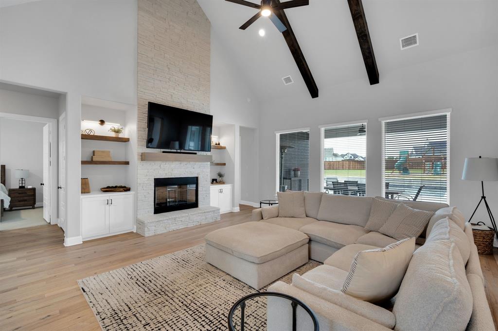 4621 Bonanza Drive