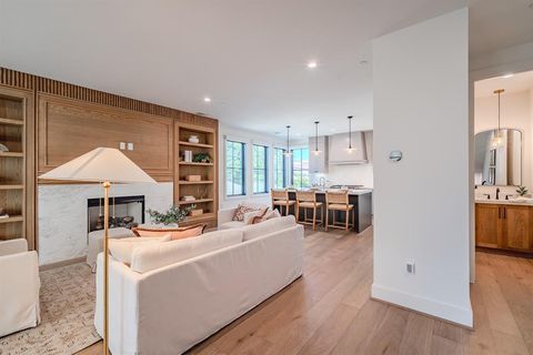 Tiny photo for 4128 University Boulevard #4L, University Park, TX 75205 (MLS # 21083106)