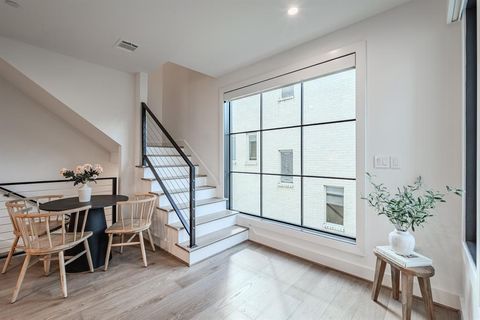 Tiny photo for 4128 University Boulevard #4L, University Park, TX 75205 (MLS # 21083106)