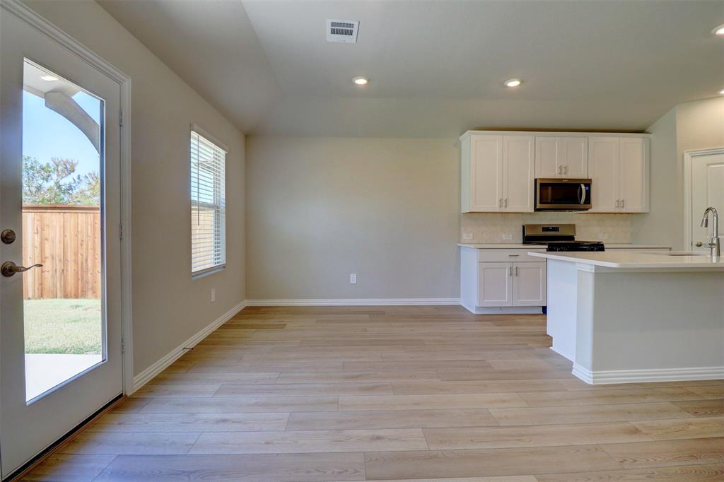 Lakehaven - Residential Lease