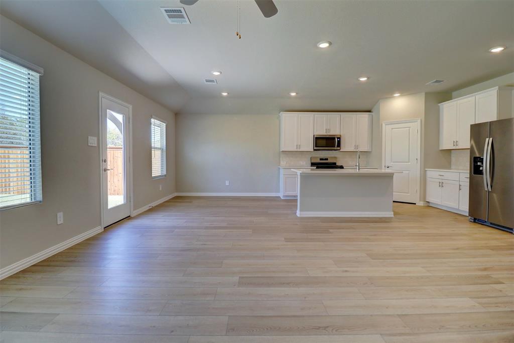 Lakehaven - Residential Lease