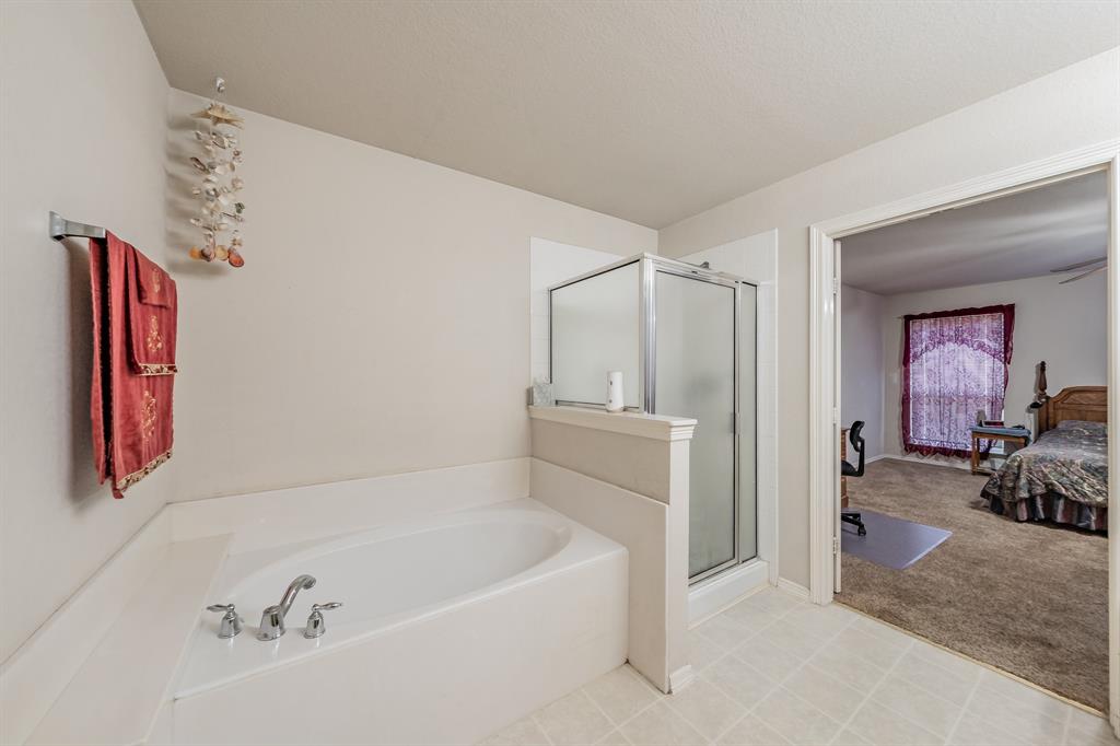 Hampton Place Burleson - Residential