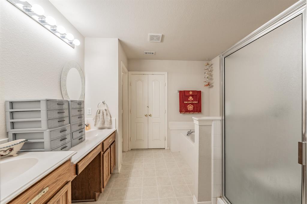 Hampton Place Burleson - Residential