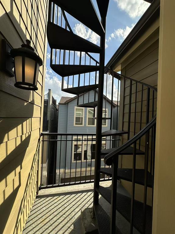 Kimsey Place 3 - Residential Lease