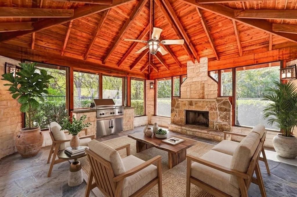 2512 Kodiak Circle