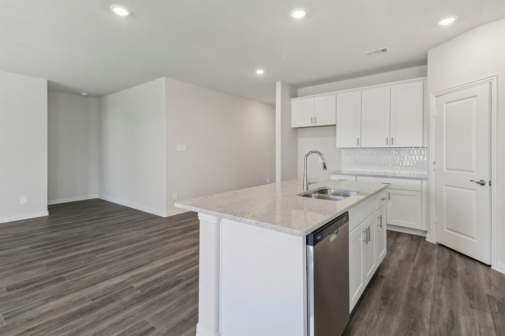 707 Whispering Winds Trail