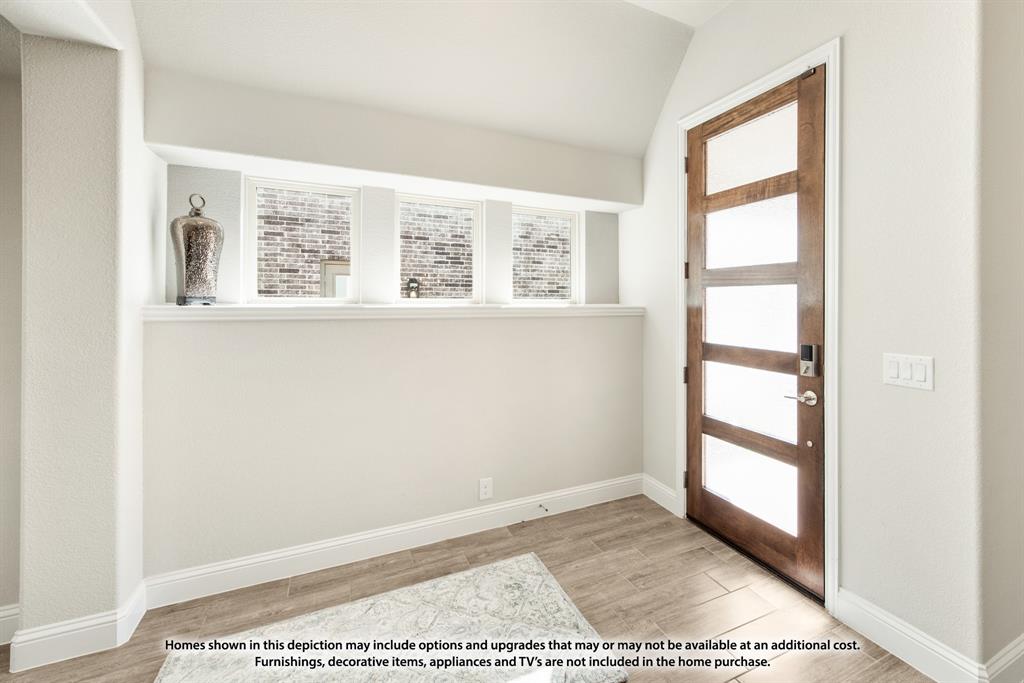 1020 Snowy Owl Drive