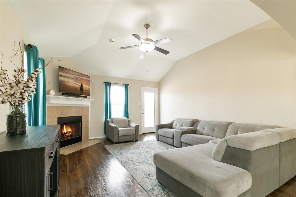 Falcon Ridge - Residential