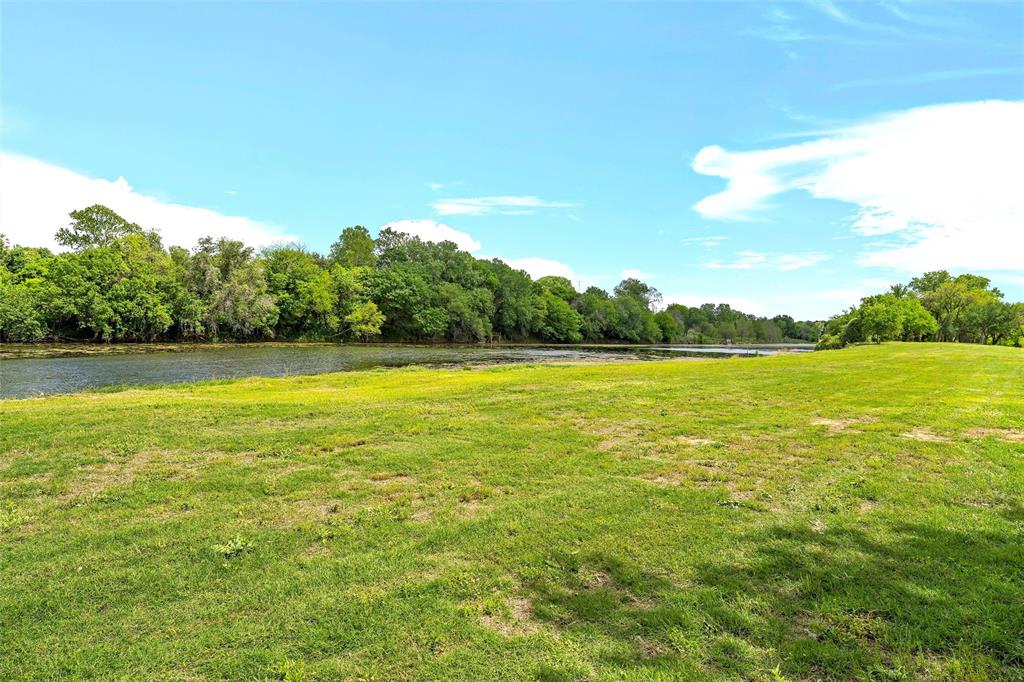 Keys on the Brazos - Land