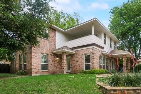 Tiny photo for 6119 Hudson Street, Dallas, TX 75206 (MLS # 21169419)