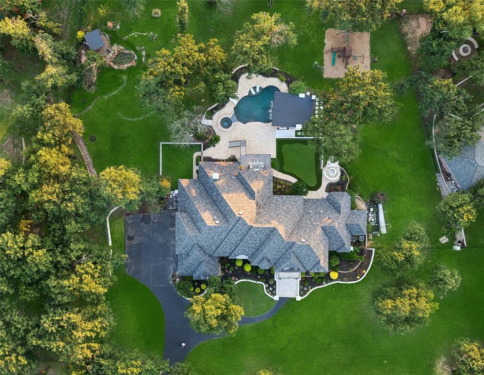 6001 Pine Valley Drive