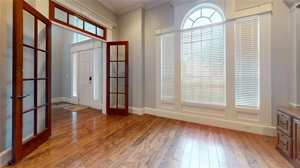 1423 Cool Springs Drive