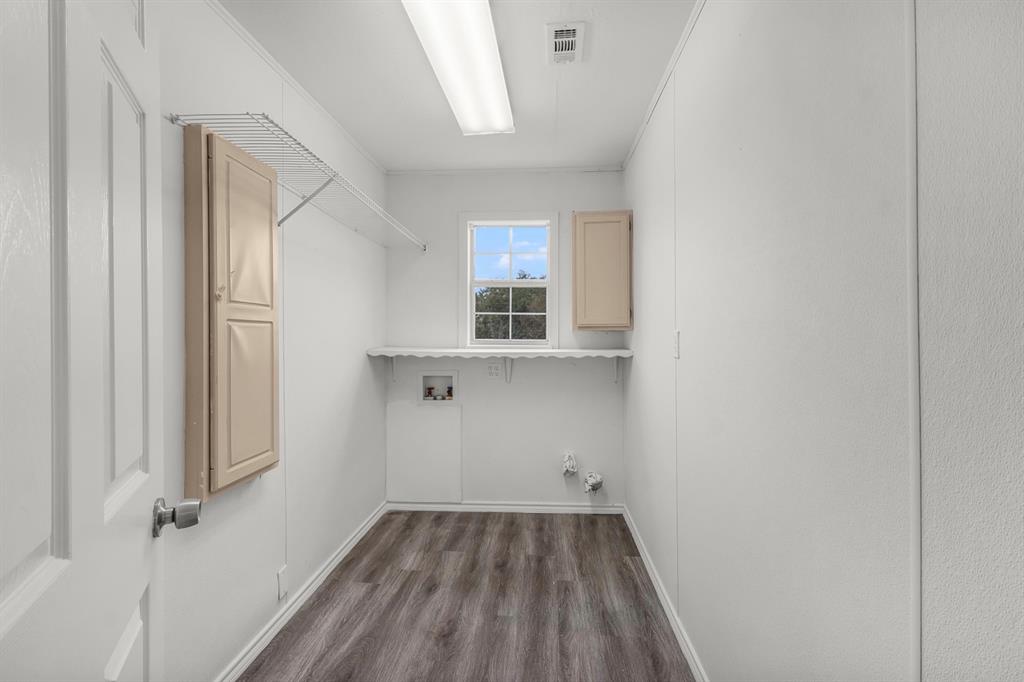 OAK MEADOWS PH V - Residential