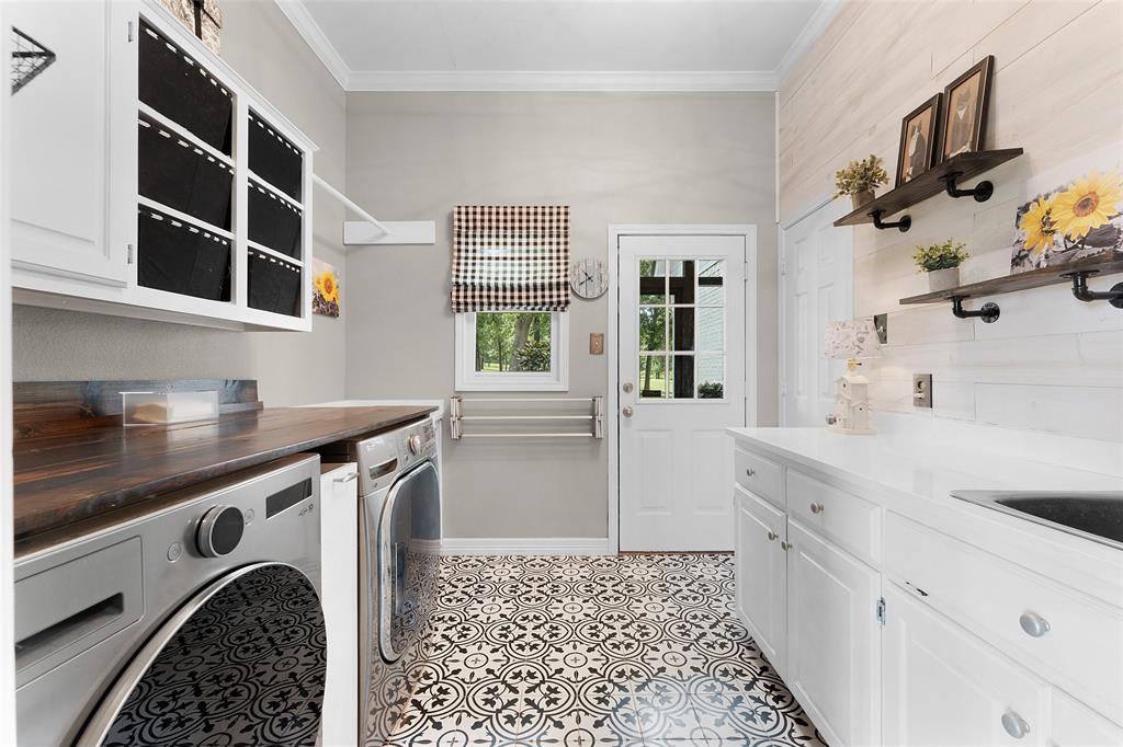 Rural 57 Acres - Farm