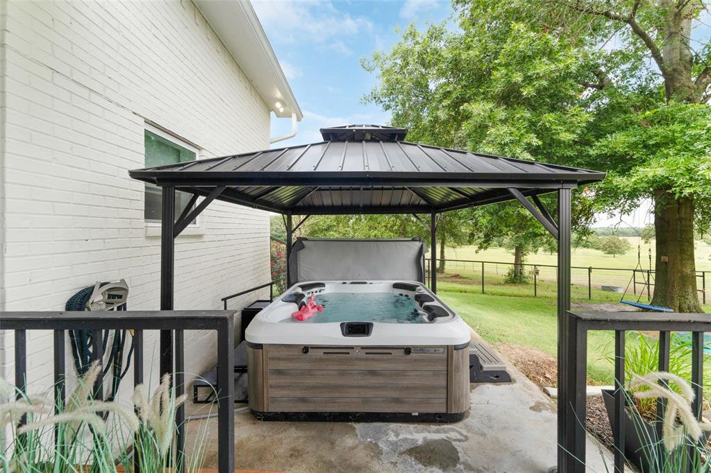 Rural 57 Acres - Farm