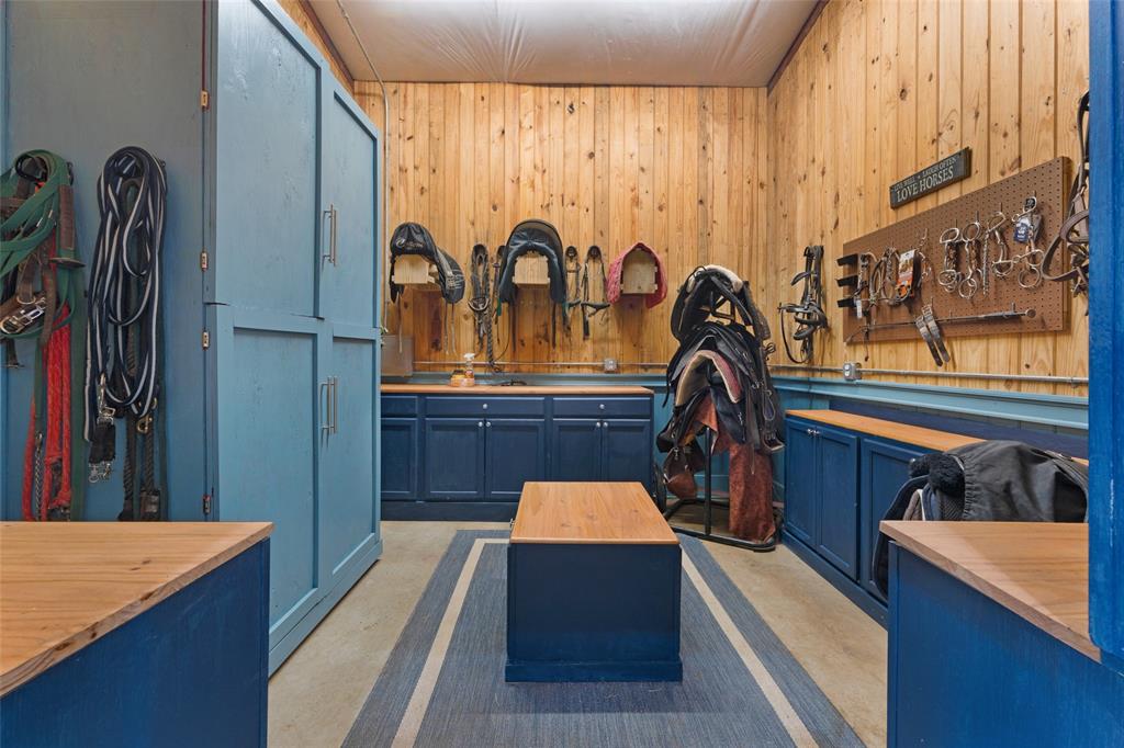 Rural 57 Acres - Farm