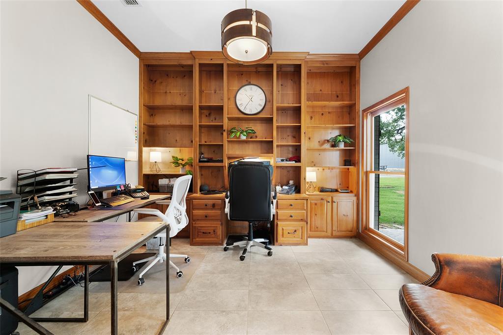 Rural 57 Acres - Farm